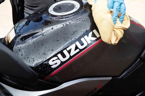 Dry cleaners: Best motorcycle waterless washes