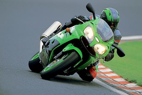 Give me 150-ish bhp and fewer electronics any day of the week | Expert guide to analogue sportsbikes